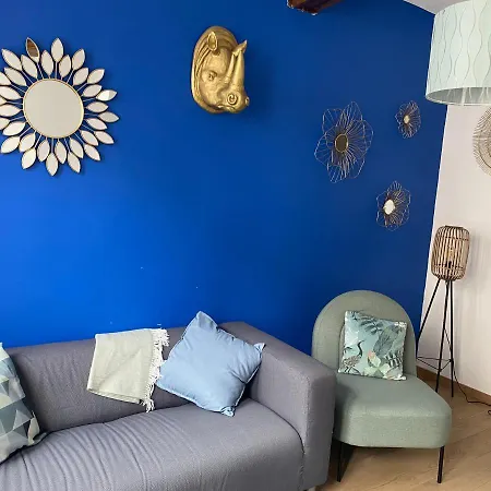 Vivegnis, Little Cosy House לייז'