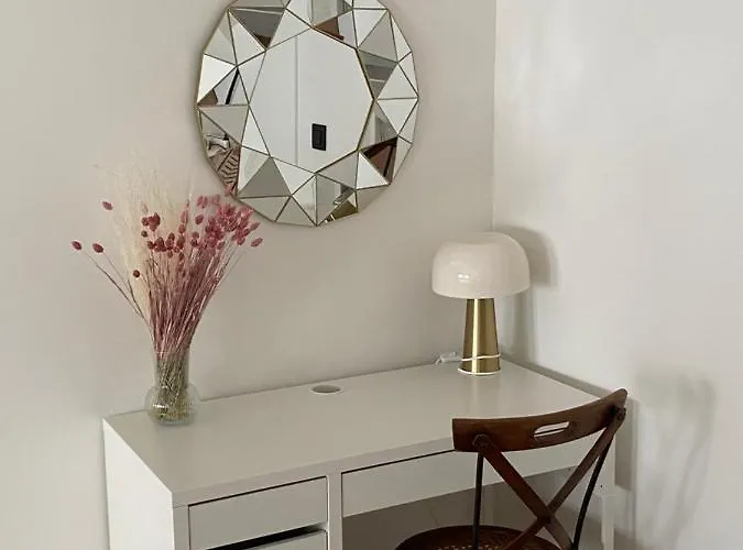 Vivegnis, Little Cosy House בית נופש *